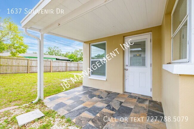 Building Photo - 1637 Souvenir Dr