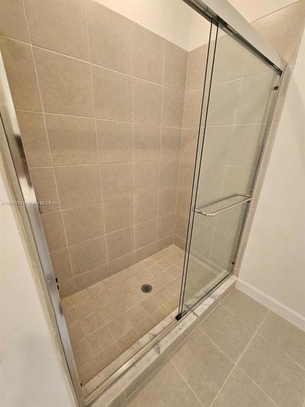 Building Photo - 96 SE 11th Ct