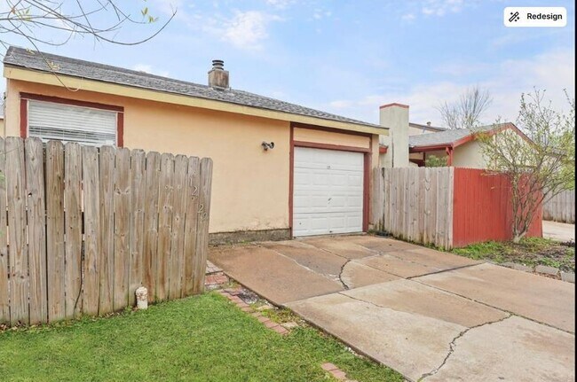 Primary Photo - 12329 Ridgeside Dr