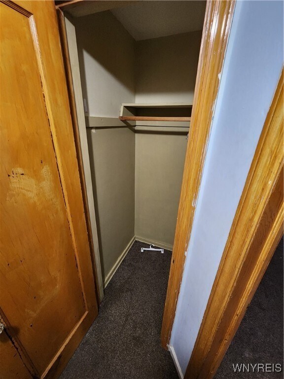 Building Photo - 27 Folger St