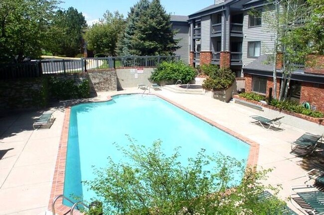 Building Photo - Immaculate Trout Farm Condo Overlooking th...