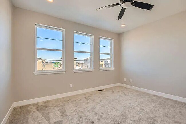 Master bedroom with lots of natural light - 6191 Dallas Way