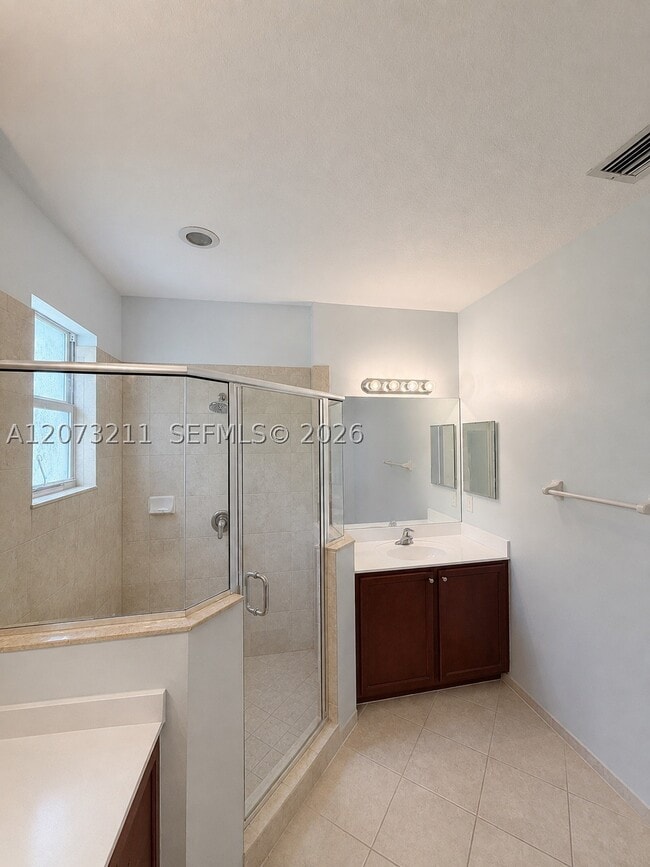 Building Photo - 14701 SW 22nd Terrace