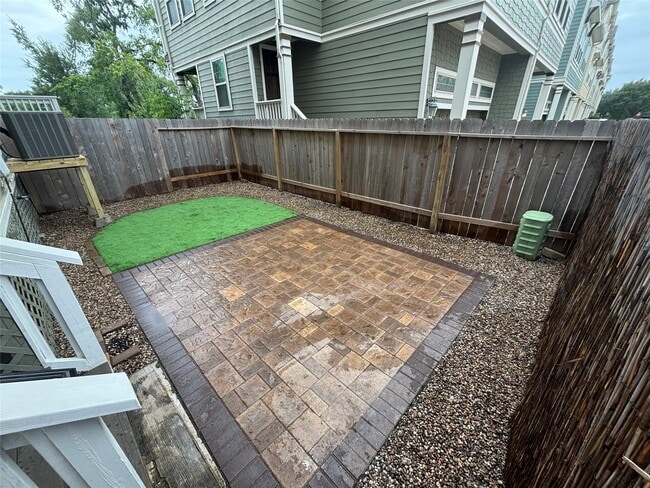 Building Photo - 1509 Bently Green Ln