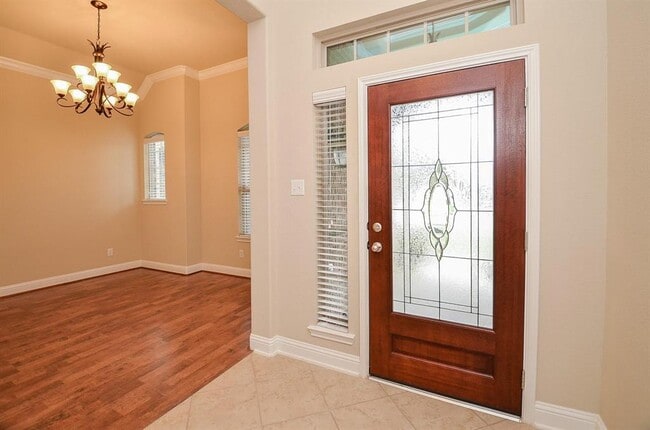 Building Photo - 27515 Huggins Crest Ct