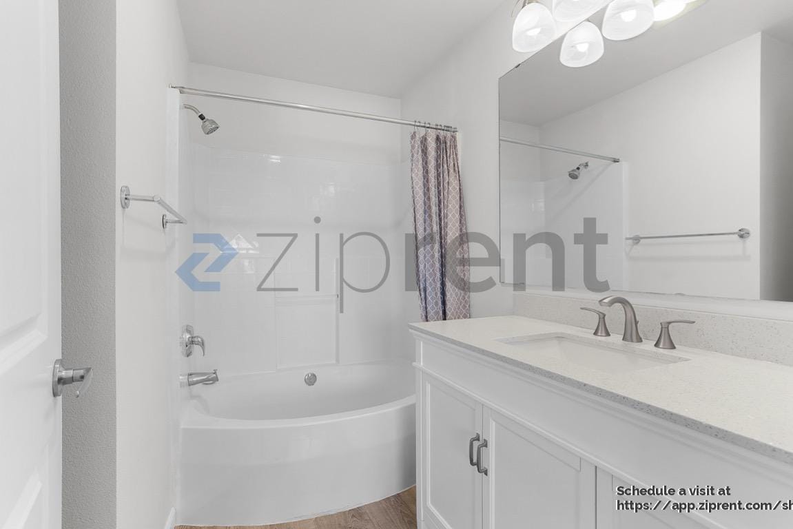 Building Photo - 10813 124th Ave NE