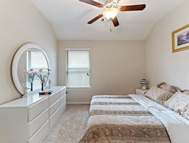Building Photo - 6915 Astrapia Bay Xing