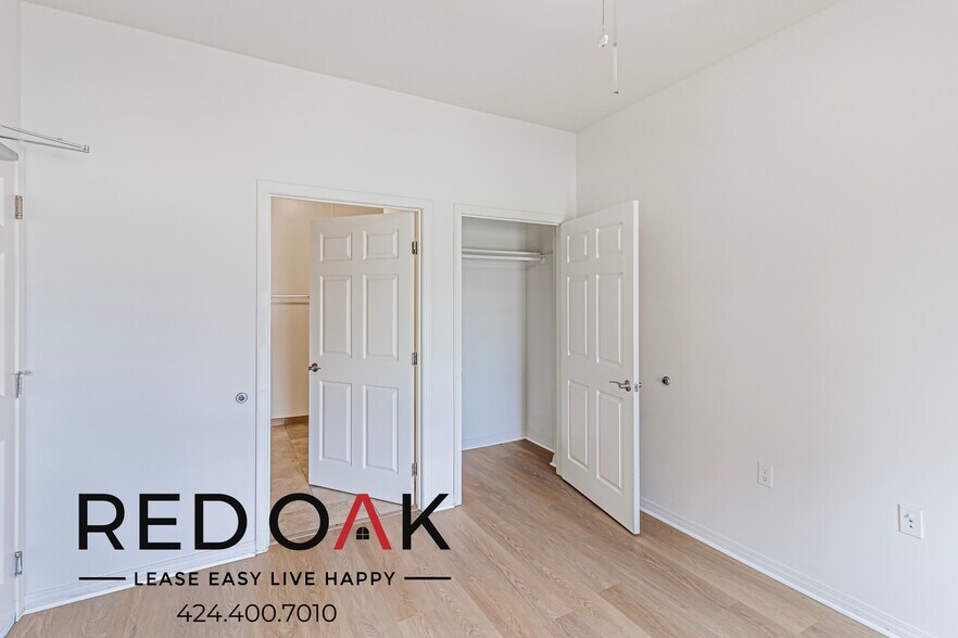 Building Photo - 1509 Wilcox Ave