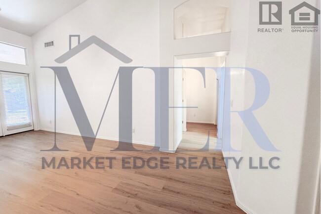 Building Photo - 4Bed/2.5Bath Home at Deer Valley Rd/67th Ave! $399 MOVE-IN SPECIAL! Ready for Immediate Move-In!