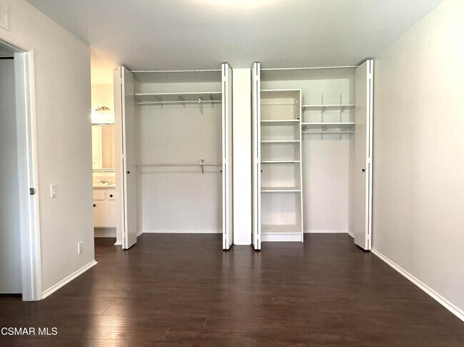 Building Photo - 1656 Orinda Ct