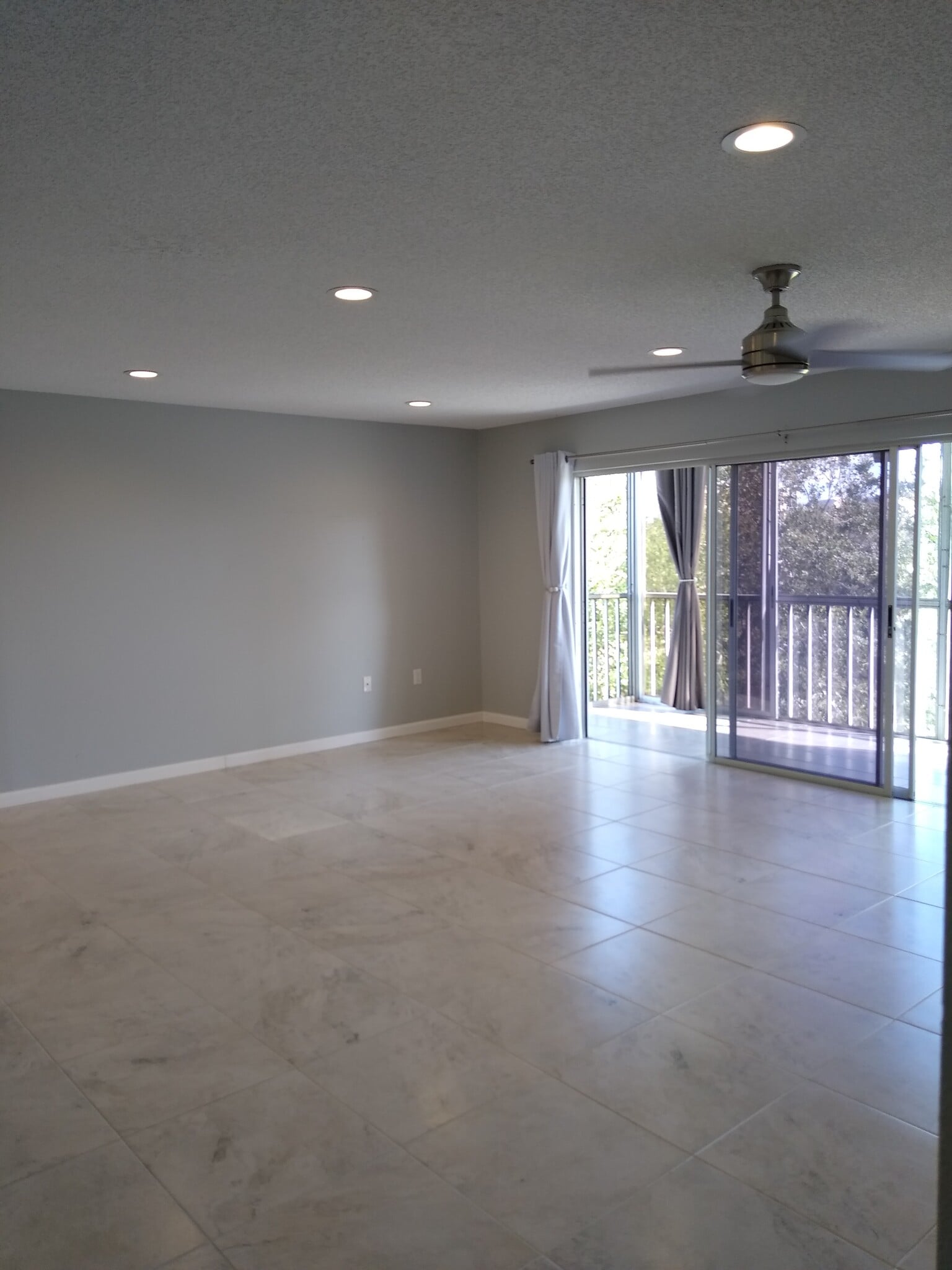 Building Photo - 3660 Ironwood Cir