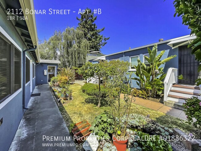 Building Photo - 2112 Bonar St