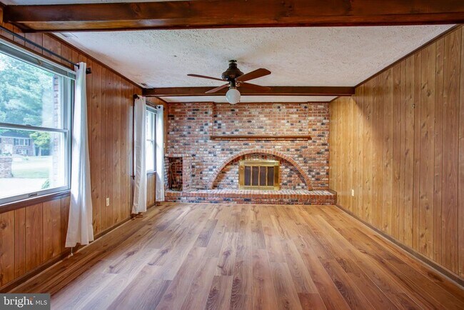 Building Photo - 3084 Eutaw Forest Dr