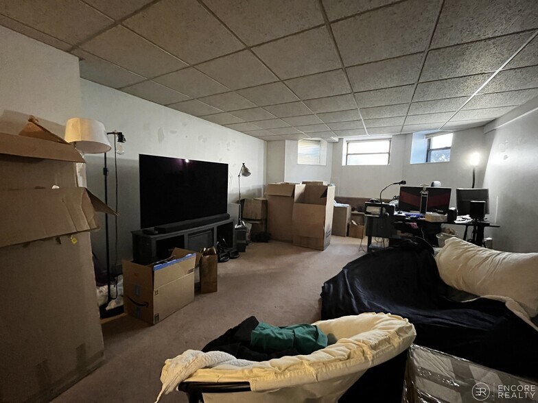 Building Photo - 11 Stearns Rd