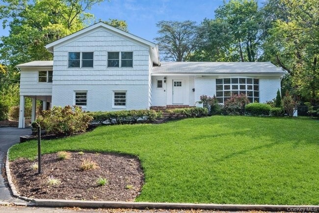 Building Photo - 17 Vista Dr