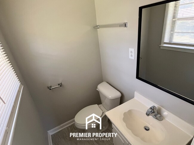Building Photo - Charming 3BR/1.5BA Whitehaven Home | Low-Maintenance Tile Floors & Huge Fenced Yard