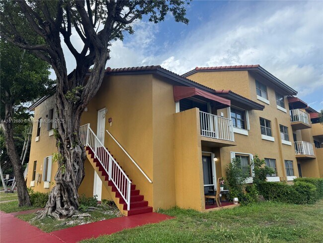 Building Photo - 15600 SW 80th St