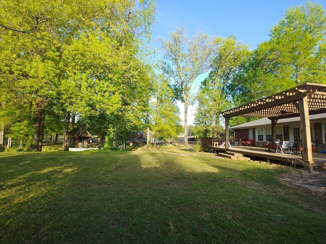 Primary Photo - 23 Wilson Cove Rd