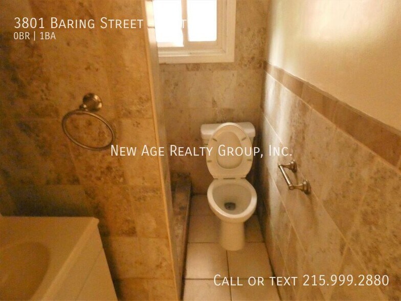 Building Photo - 3801 Baring St