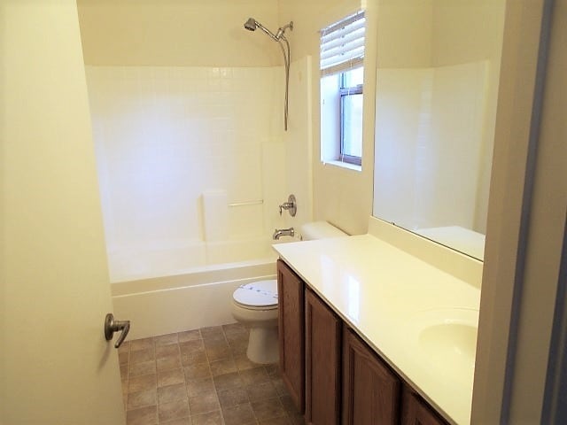 Building Photo - 17321 W Tara Ln