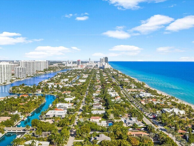 Building Photo - 201 Golden Beach Dr