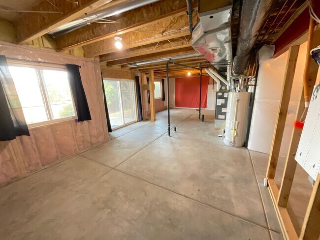 Building Photo - 6652 Maple Stone Ln