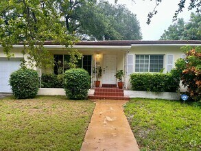 Building Photo - 619 Altara Ave