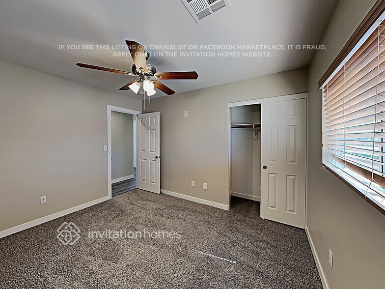 Building Photo - 11099 Verismo St