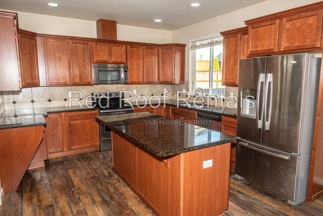 Building Photo - 1441 Farina Lp SE
