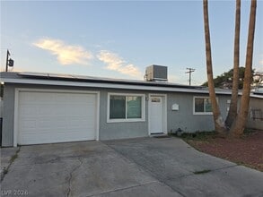 Building Photo - 4952 E Harmon Ave