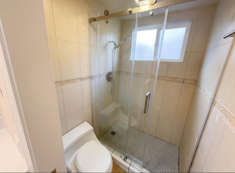 Building Photo - 2361 Oakmont Dr