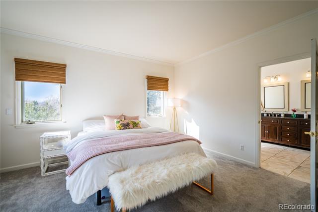 Building Photo - 4212 E Orchard Pl