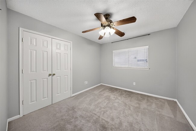 Building Photo - 20515 Spring Bluff Ln