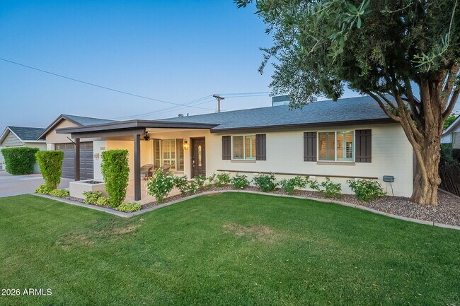 Building Photo - 8263 E Cypress St