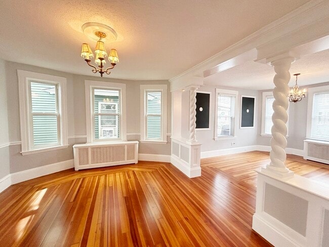 Building Photo - 80 Linden St