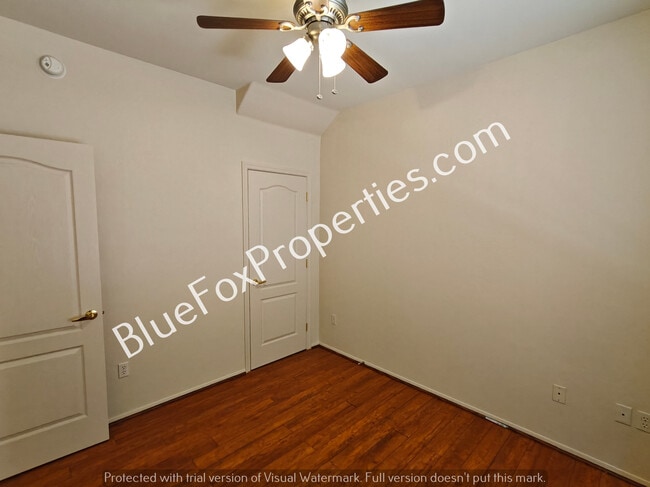 Building Photo - 2229 W Morning Dream Ln