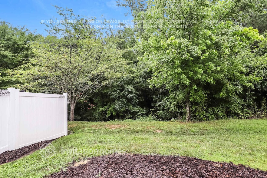 Building Photo - 109 Brookbank Ct