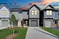 Building Photo - 6314 Milwee St