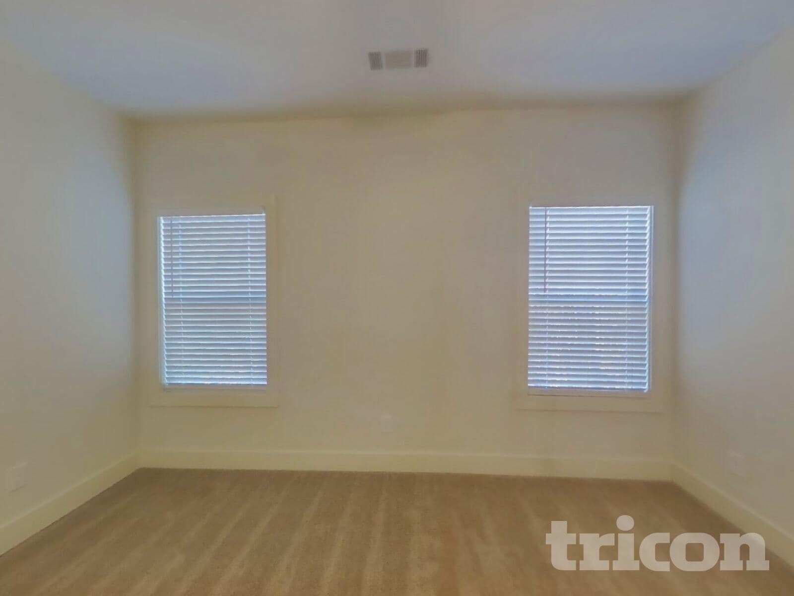 Building Photo - 506 Oscar Way