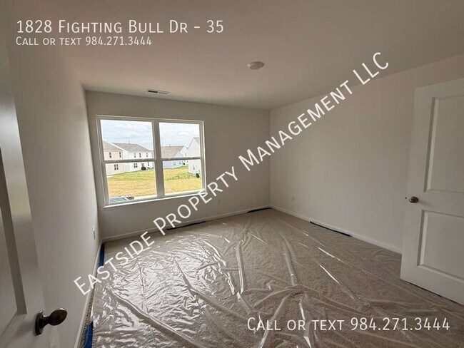 Building Photo - 1828 Fighting Bull Dr