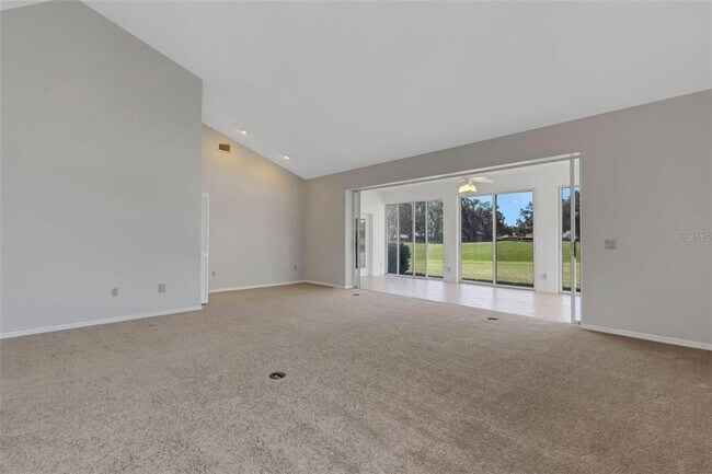 Building Photo - 4044 Penshurst Park