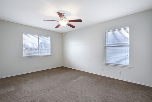 Building Photo - 2619 Crown Arbor Dr