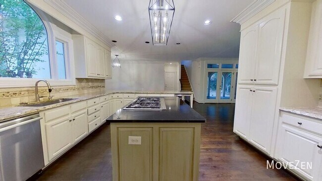 Building Photo - 5630 Colony Crossing Dr