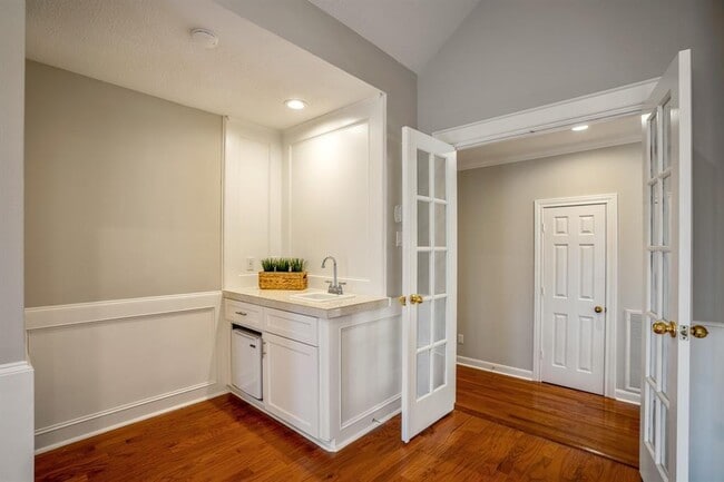 Building Photo - 63 N Windsail Pl