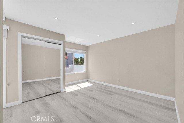 Building Photo - 5 Crest Cir