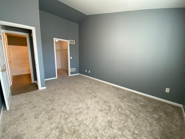 Building Photo - 122 Bertram Dr