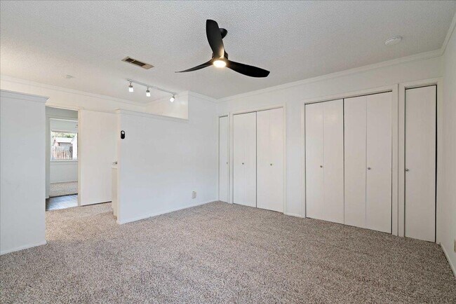 Building Photo - 12306 Hickorystick Cove