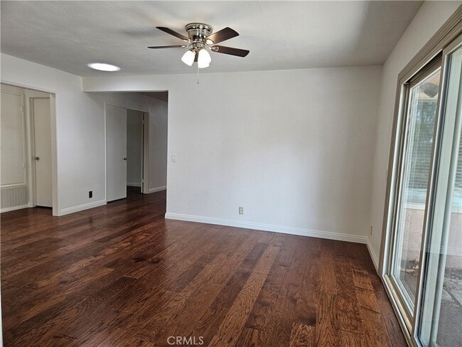 Building Photo - 10020 Leucadia Ln