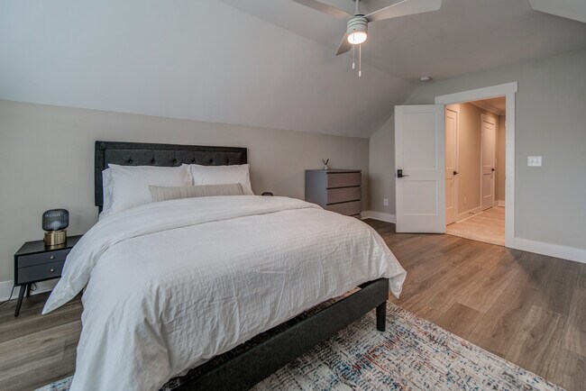 Unit A2 - 253 Sciple Terrace NW