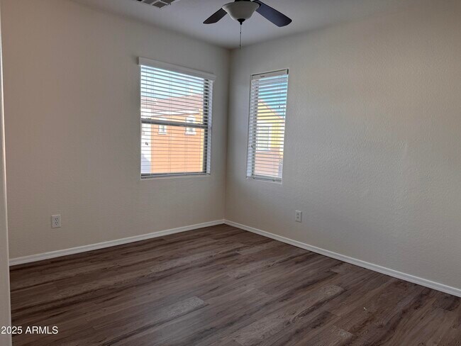 Building Photo - 1879 S Tucana Ln